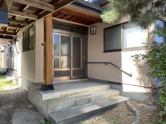 【玄関】 | 寒河江市若葉町　中古戸建