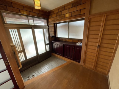 【玄関】 | 寒河江市若葉町　中古戸建