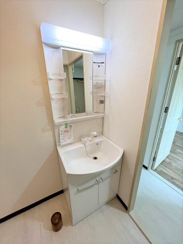 ビクトリーマンションの独立洗面台