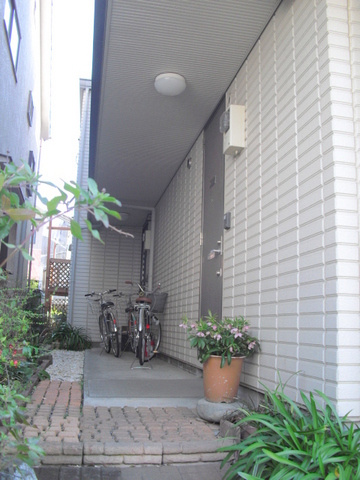 ジュネス鵠沼のロビー|共用廊下