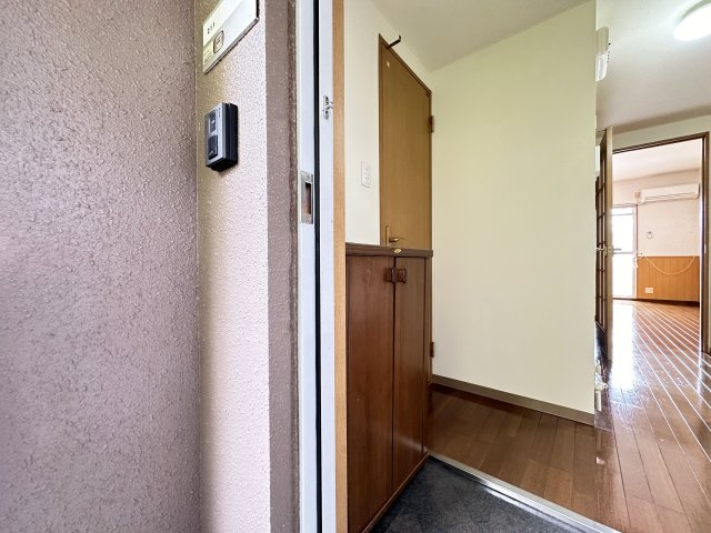 アシェルの内装