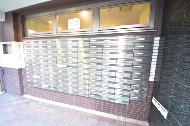 エステムコート大阪ベイエリアの設備|エステムコート大阪ベイエリア　メールボックス