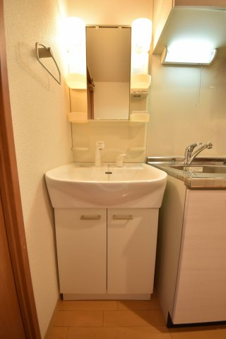 エステムコート大阪ベイエリアの洗面所|エステムコート大阪ベイエリア　洗面所