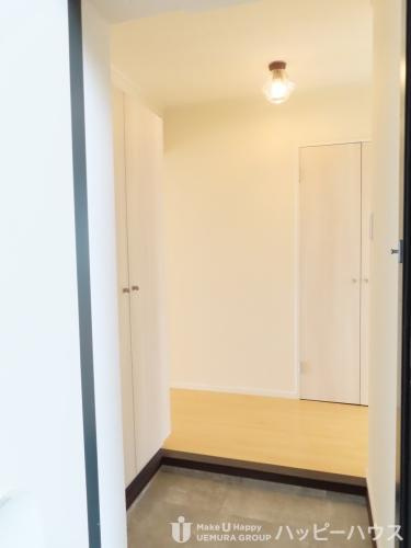 コーポラス国分の玄関