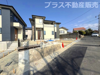 【外観】 | 現地写真。プラス不動産販売なら、現場の全ての棟をまとめてご見学頂けます。
