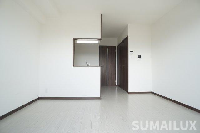 菊池郡菊陽町大字原水の賃貸マンションの居間・リビング