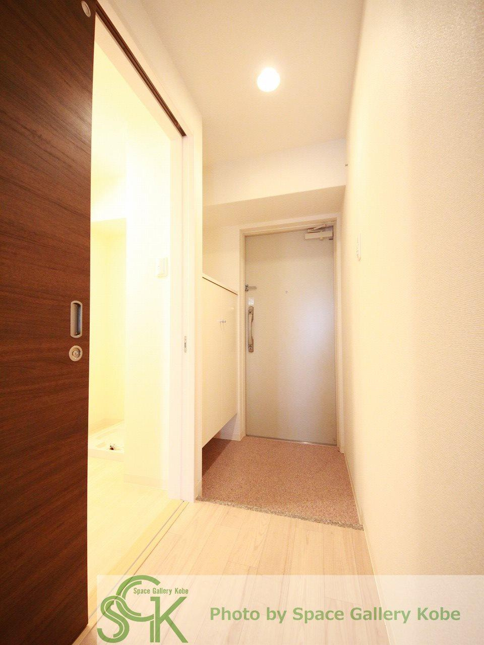 パインコート・平磯の玄関|※お部屋により仕様が異なる場合があります。