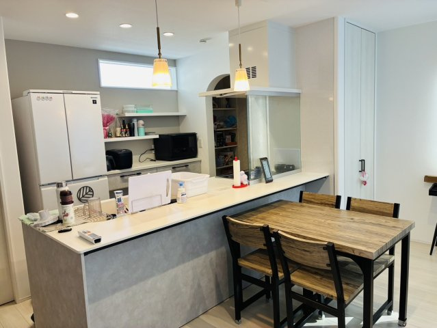 栃木市の築浅注文住宅！太陽光＆蓄電池設置のキッチン