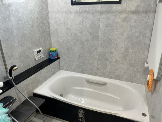 栃木市の築浅注文住宅！太陽光＆蓄電池設置の浴室