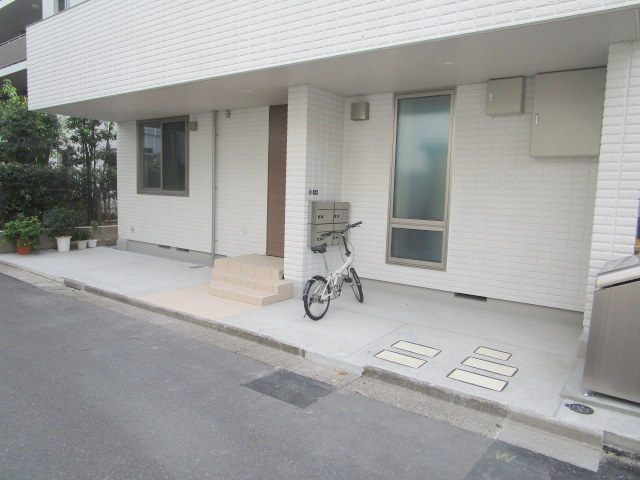 Ｐｅａｒｌ　ペルラのその他共用部分|★アプローチ★