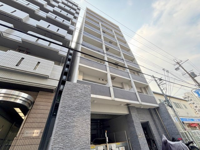 EL-Sia Shin-Osakaの外観