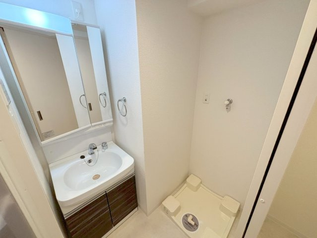 EL-Sia Shin-Osakaの洗面所