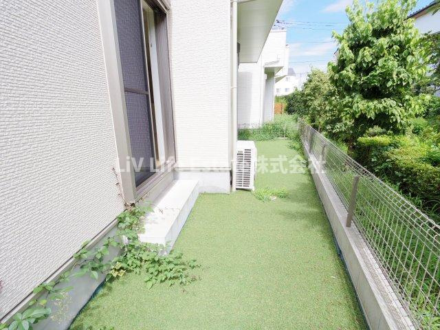 Ｋｏｌｅｔ武蔵大和＃０３の庭