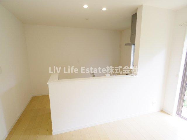 Ｋｏｌｅｔ武蔵大和＃０３のキッチン