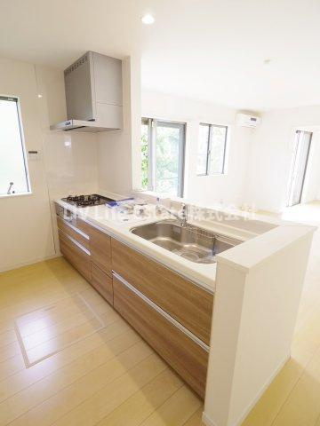 Ｋｏｌｅｔ武蔵大和＃０３のキッチン