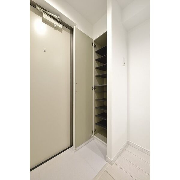 コンフォート上高畑(コンフォートカミタカバタ)　名古屋市賃貸　仲介手数料無料の玄関