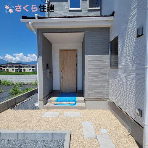 いろどりアイタウン　日光市瀬尾22-P3　4号棟の玄関|モニター付きインターフォンなので来客の際もバッチリ確認できます◎