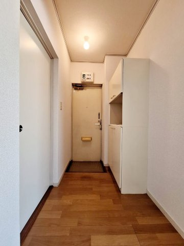 ドミール新町の洋室|南向き洋室６帖　日当たり良好