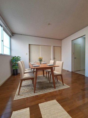 ドミール新町の外観