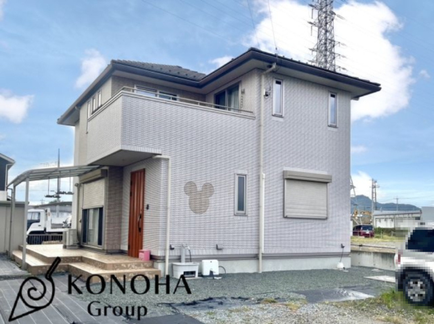 【中古戸建】太田市上小林町の外観|■外観｜ここから始まる「日常」はご家族にとってかけがえのない時間となります。少しでも豊かに、快適に。