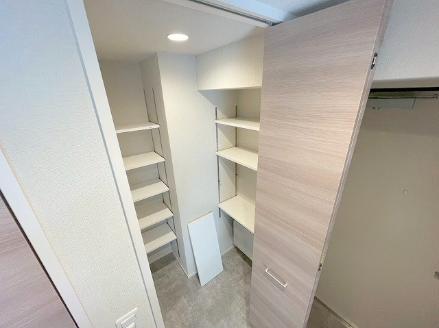 ジョワイユ新大阪の収納