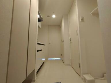 プライマル御茶ノ水の玄関