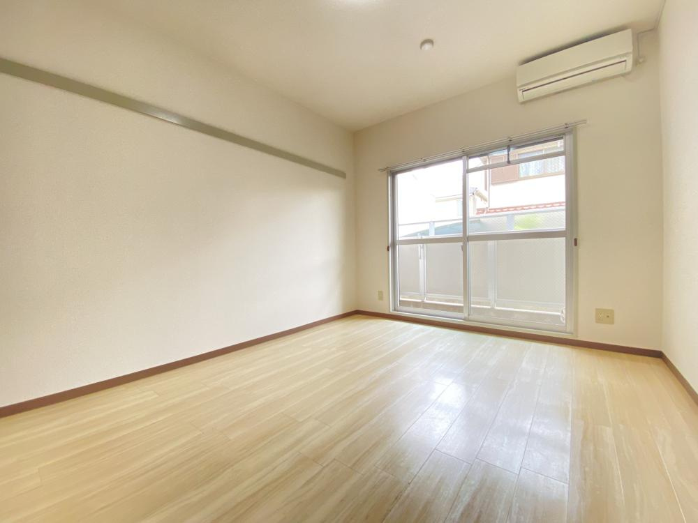 サテライト芦屋宮塚の居間・リビング