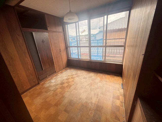鹿嶋市大字根三田　中古戸建の洋室