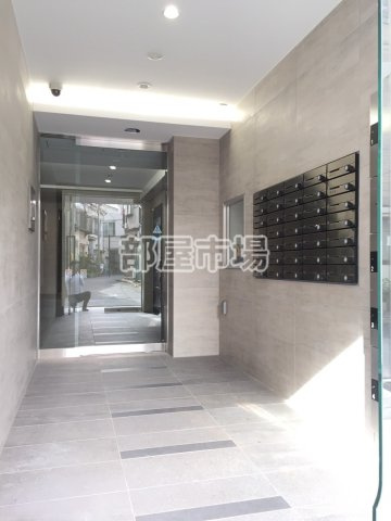 アルテシモ サリーレのエントランス