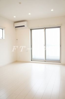 リブリ・レイヴ花園の居間・リビング