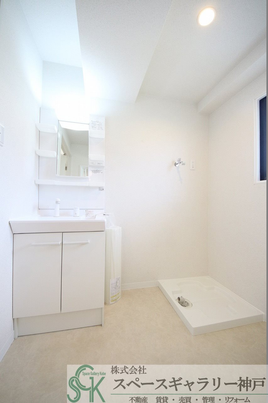 フルール名谷の洗面所|※お部屋により仕様が異なる場合があります※