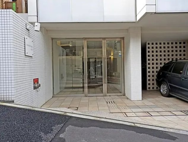 カーサ・デル・ソル小石川のエントランス