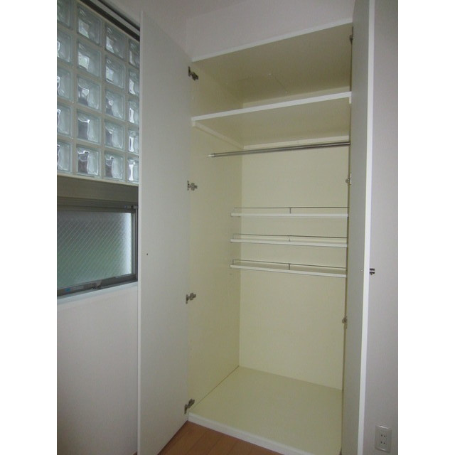 カーサ・デル・ソル小石川の収納