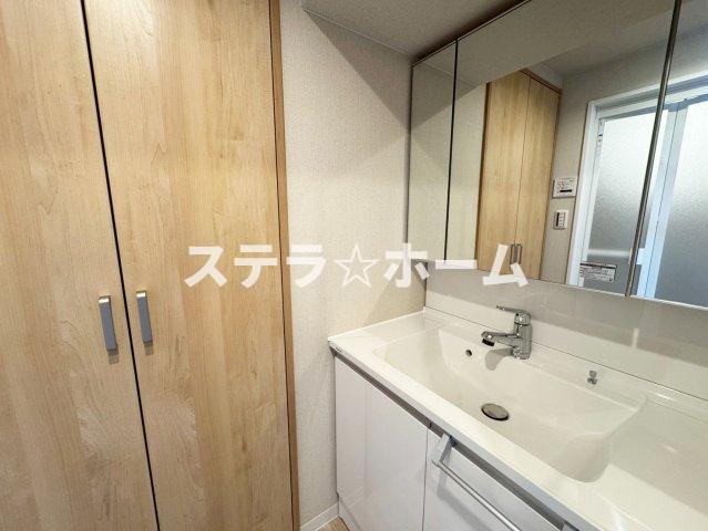 ネオコーポ茨木の独立洗面台|独立洗面台です