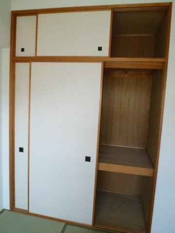 ヒルスカイ六甲の収納