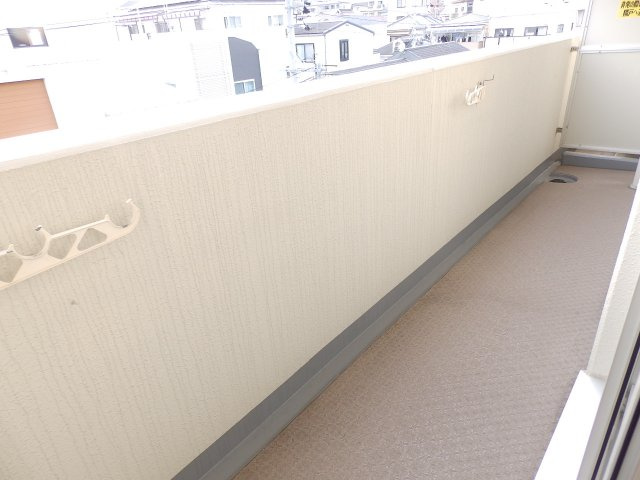 ヒルスカイ六甲のバルコニー