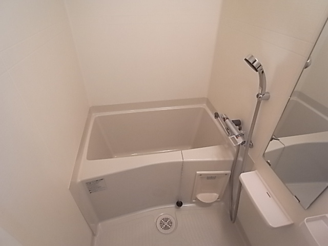 プレサンスジェネ新神戸ステーションフロントの洗面所