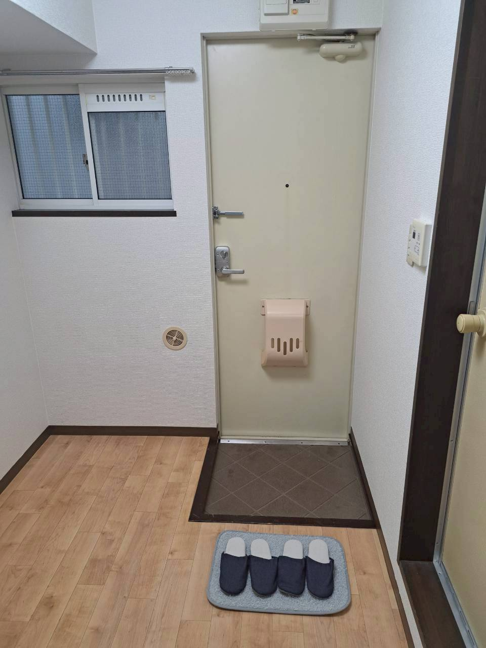 サンパティークの玄関