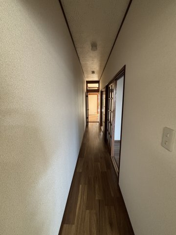善行コーポレイの内装