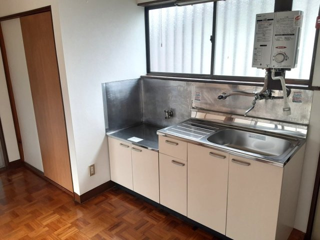 丸晃コーポAのキッチン