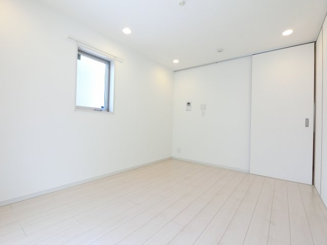 リブリ・ブリッジ 津田沼の居間・リビング