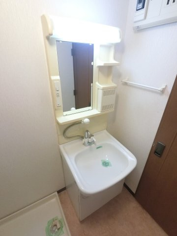 エムズフラットの独立洗面台