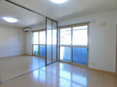 【洋室】 | クレストコートＣ棟