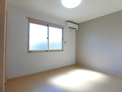 【洋室】 | クレストコートＣ棟