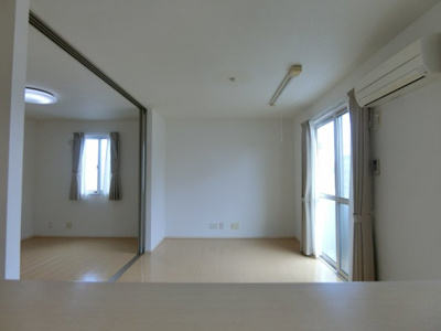 【居間・リビング】 | ジュエル・サファイア