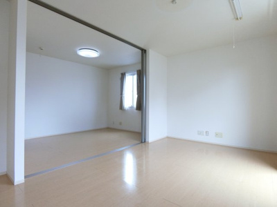 【居間・リビング】 | ジュエル・サファイア