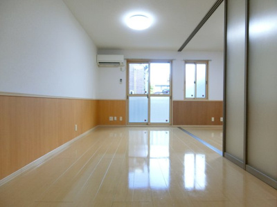 【居間・リビング】 | ミーニャ・カステーロ