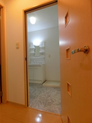 【洗面所】 | ミーニャ・カステーロ