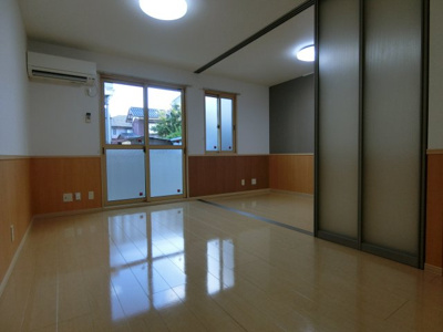 【居間・リビング】 | ミーニャ・カステーロ