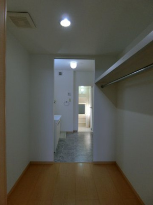 【収納】 | ミーニャ・カステーロ